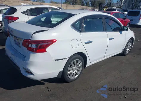 2018 Nissan Sentra S из США, поврежденный, VIN 3N1AB7AP3JY256369